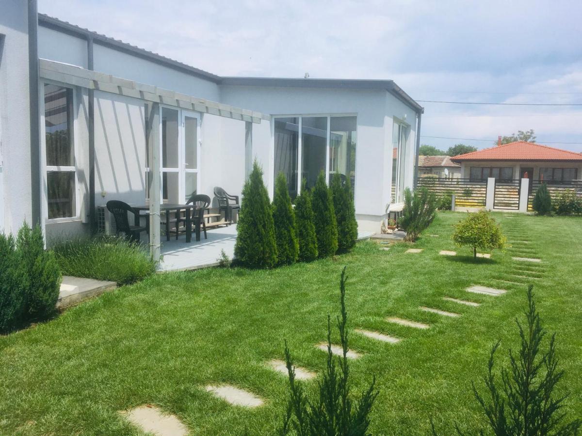 שבלה Karia Apartments מראה חיצוני תמונה