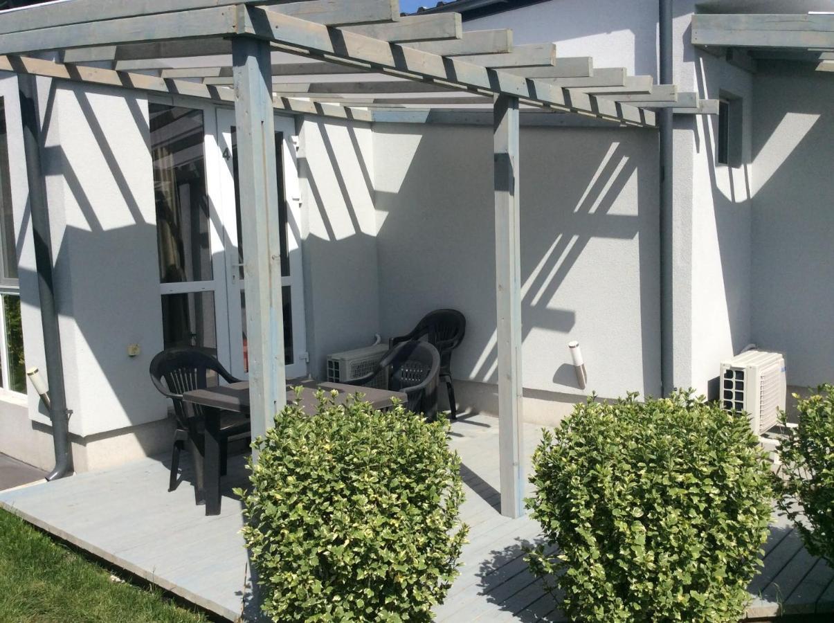 שבלה Karia Apartments מראה חיצוני תמונה