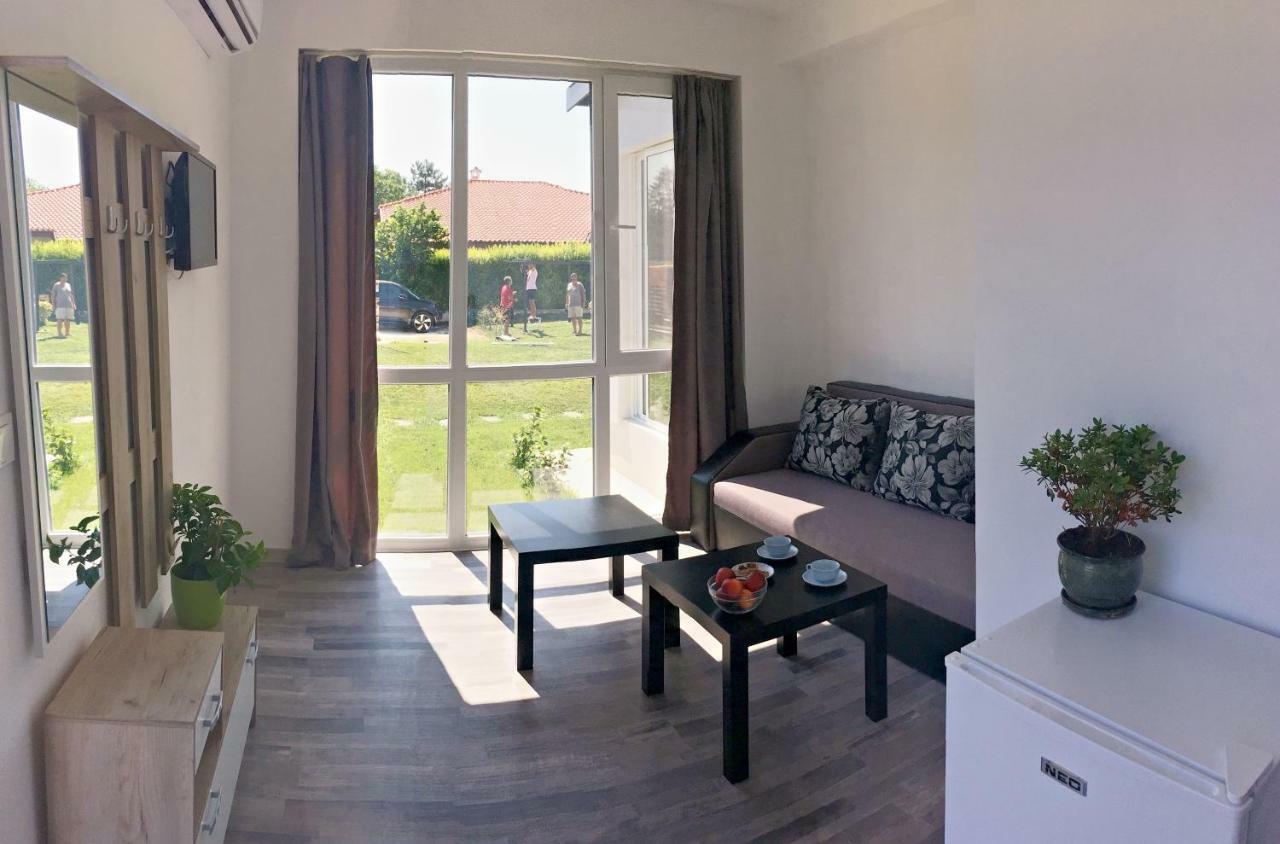 שבלה Karia Apartments מראה חיצוני תמונה